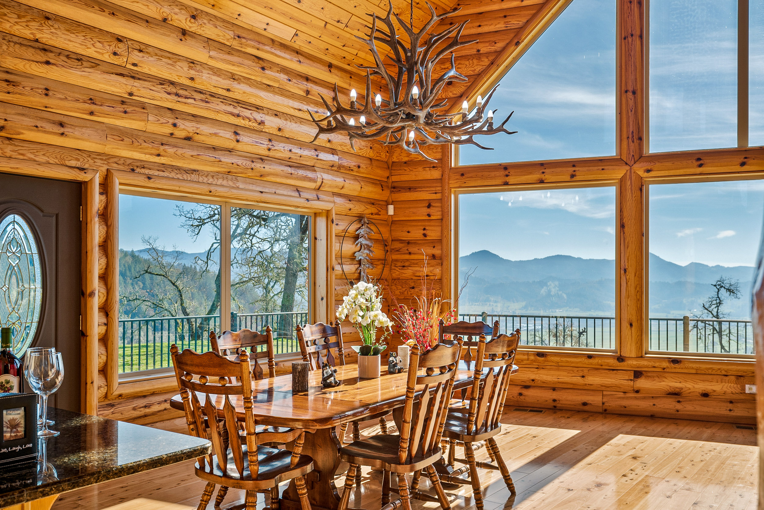 N Umpqua Ranch - 10181 N Umpqua Hwy