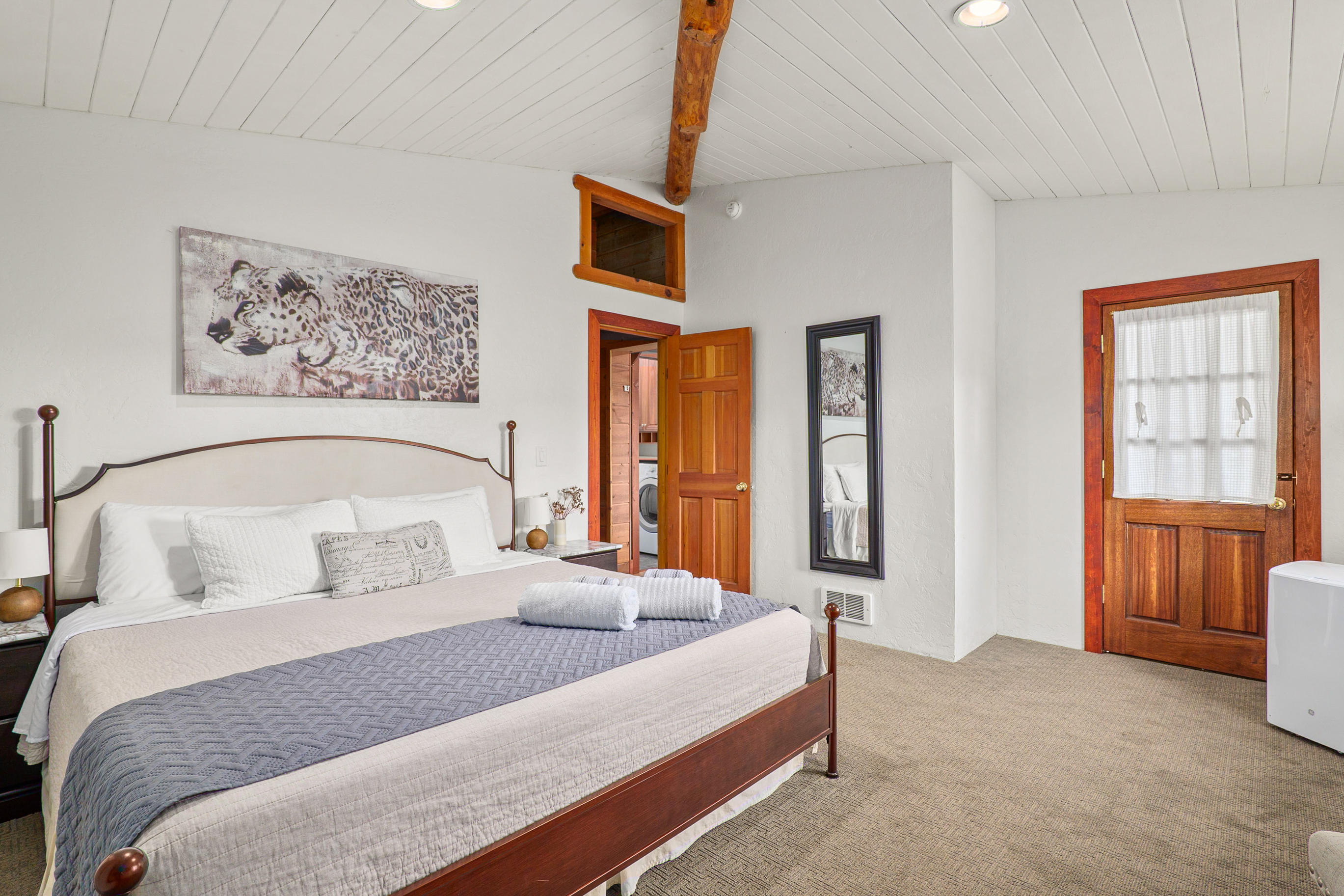 Applegate River Retreat - 11677 Hwy 238