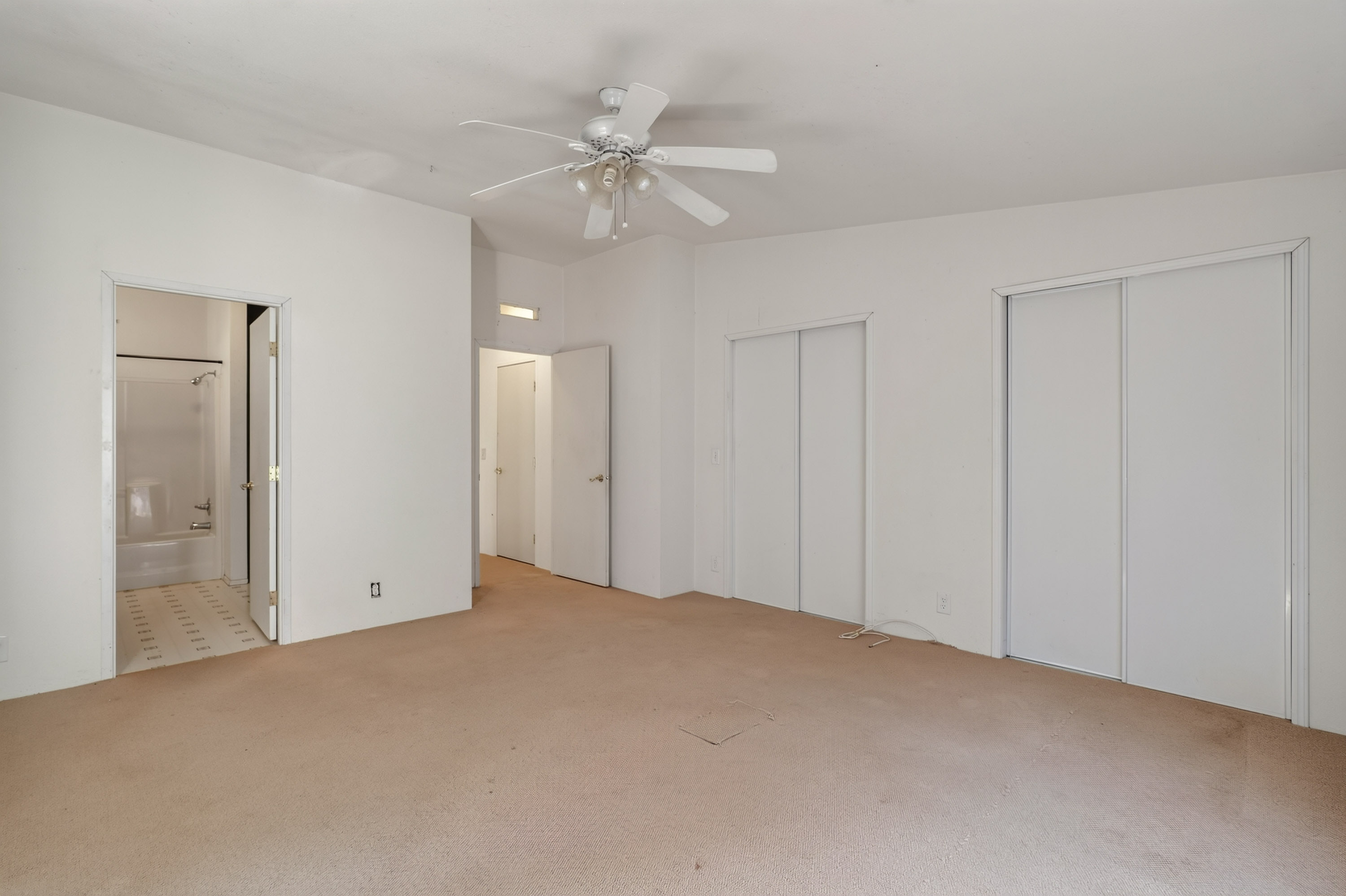 Listing Image 42