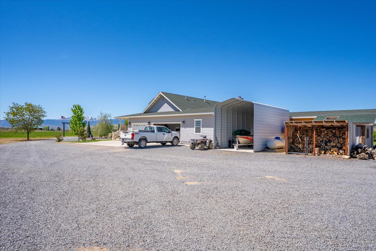 Listing Image 79