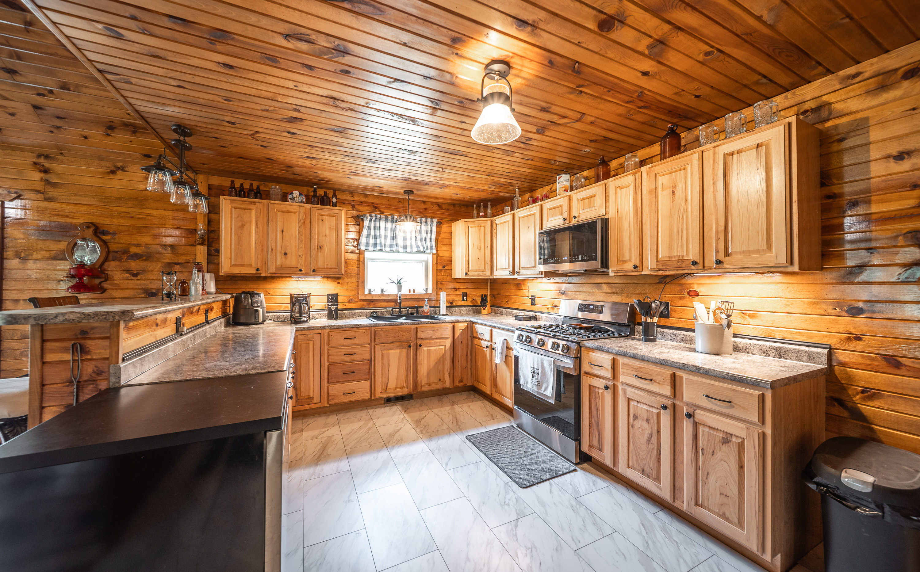 Coombs Luxury Cabin