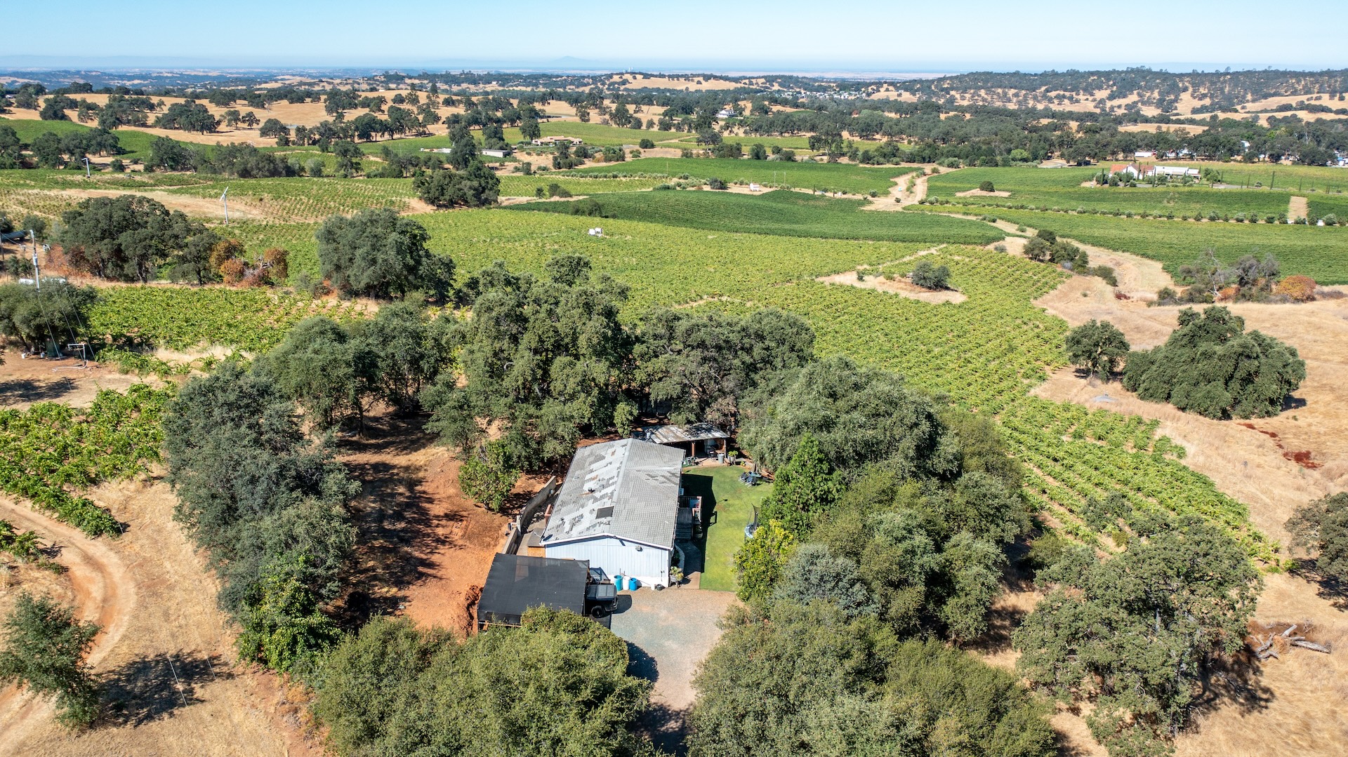 Listing Image 10