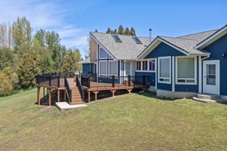 Stunning Lakefront Home Living on Agency Lake 38038 Modoc Point Rd, Chiloquin, OR