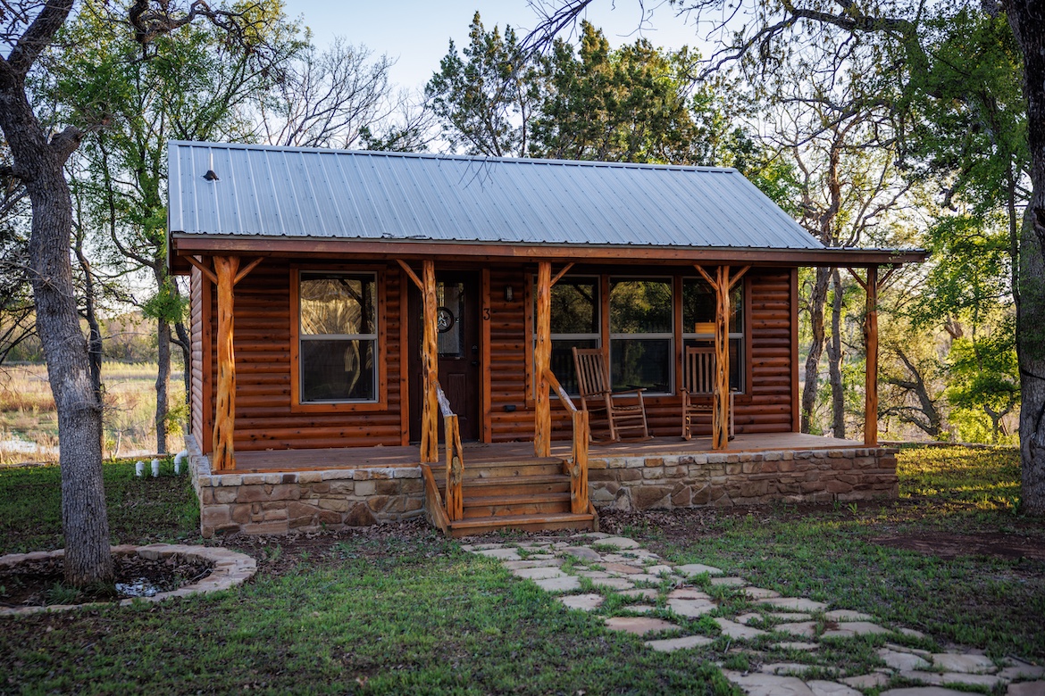 LAKEFRONT LEGACY RANCH